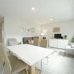 Rent 1 bedroom apartment of 200 m² in lisbon