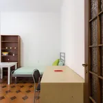 Rent 2 bedroom apartment in Milan