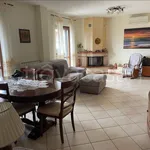 Rent 4 bedroom apartment of 142 m² in Lioni