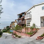 Rent 6 bedroom house of 264 m² in manhattan beach