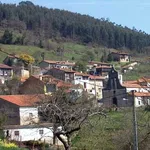 Alquilar 4 dormitorio casa en Asturias']