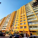 Pronajměte si 2 ložnic/e byt o rozloze 43 m² v Prague