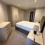 Rent 1 bedroom student apartment in Leeds