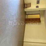 Rent 5 bedroom apartment of 100 m² in Gela