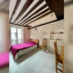 Rent 1 bedroom apartment in PARIS 3