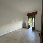 Rent 3 bedroom apartment of 70 m² in Porcari