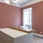 Rent a room of 230 m² in rome