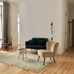 Rent 1 bedroom apartment of 42 m² in Berlin