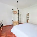 Rent 7 bedroom apartment in Lisbon