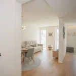 Rent 2 bedroom apartment of 45 m² in Porto