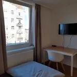 Rent 1 bedroom apartment of 16 m² in Hamburg