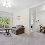 Rent 2 bedroom apartment in Balwyn