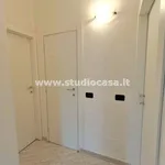 Affitto 3 camera appartamento di 80 m² in Cremona