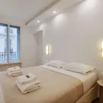 Rent 2 bedroom apartment of 90 m² in paris