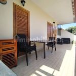 3-room flat via Liri 10, Campo Ascolano - Villaggio Tognazzi, Pomezia