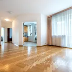 Rent 3 bedroom apartment of 65 m² in Warsaw