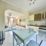 Rent 5 bedroom apartment of 90 m² in Siena