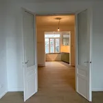 Huur 2 slaapkamer appartement in Schaerbeek - Schaarbeek