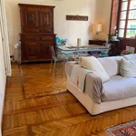 Rent 6 bedroom apartment of 105 m² in Genoa