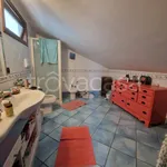 Rent 8 bedroom house of 300 m² in Quarto