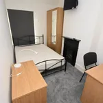 Rent 4 bedroom flat in West Midlands