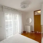 Rent 2 bedroom apartment of 75 m² in Split