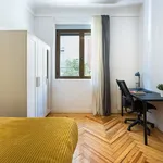 Rent a room of 130 m² in madrid