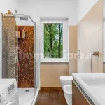 Rent 2 bedroom apartment of 72 m² in Milan