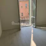 Rent 5 bedroom apartment of 100 m² in Cremona