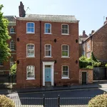 Rent 4 bedroom house in Yorkshire And The Humber