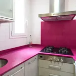 Rent 4 bedroom apartment of 65 m² in Barcelona