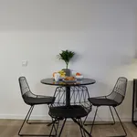 Rent 4 bedroom apartment of 50 m² in Barcelona