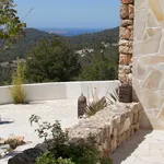 Rent 5 bedroom house in Cala d'Hort