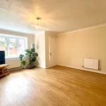 Rent 4 bedroom house in Farnborough