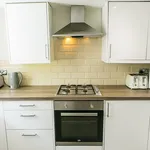 Rent 5 bedroom house in Leeds