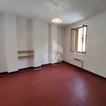 Appartement de 62 m² avec 3 chambre(s) en location à mormoiron