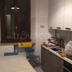 Rent 2 bedroom apartment of 65 m² in Milano