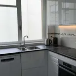 Appartement de 68 m² avec 3 chambre(s) en location à Paris