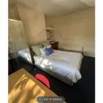 Rent a room in South West England