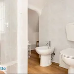 Affitto 5 camera appartamento di 65 m² in La Spezia