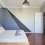 Rent a room in lisbon