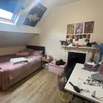 Rent 9 bedroom house in Wales