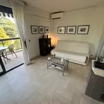 Appartement de 23 m² avec 1 chambre(s) en location à CANNES