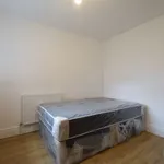 Rent 2 bedroom flat in Wales