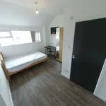 Rent 4 bedroom house in West Midlands