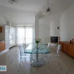 Rent 3 bedroom apartment of 100 m² in Milan