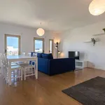 Rent 2 bedroom apartment of 95 m² in lisbon