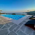 Rent 5 bedroom house of 190 m² in Rapallo