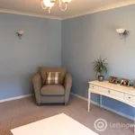 Rent 2 bedroom flat in Aberdeen