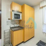 Alquilo 2 dormitorio apartamento de 77 m² en Oviedo